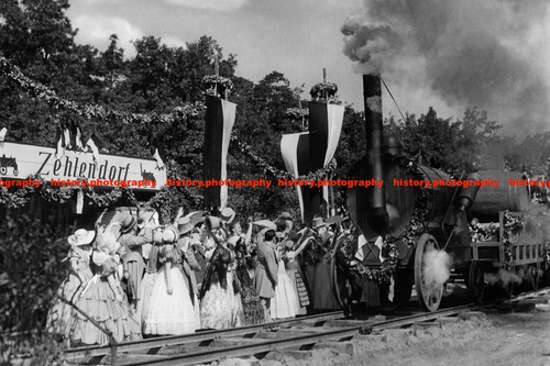 F022357 first train - on, new